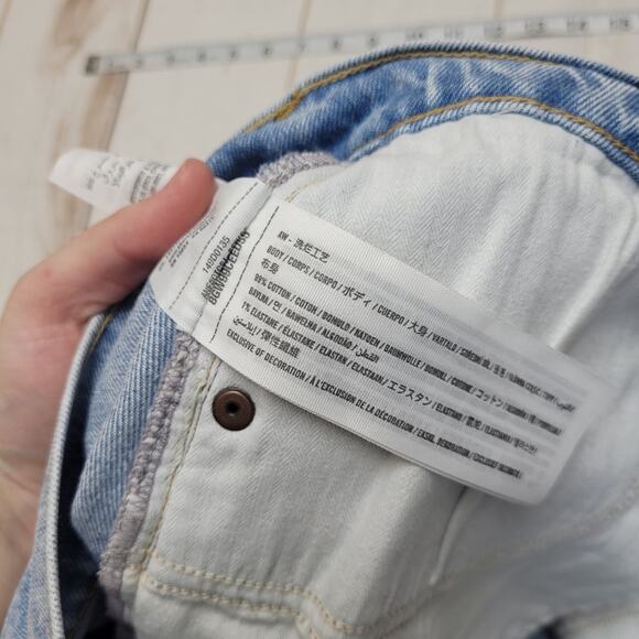 Abercrombie & Fitch the mom shorts high rise ripped distressed 16 - Picture 6 of 8